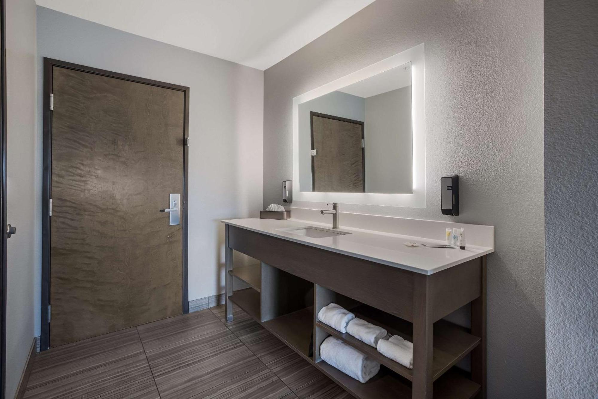 Hotel 28 Boise Airport, Ascend Hotel Collection エクステリア 写真
